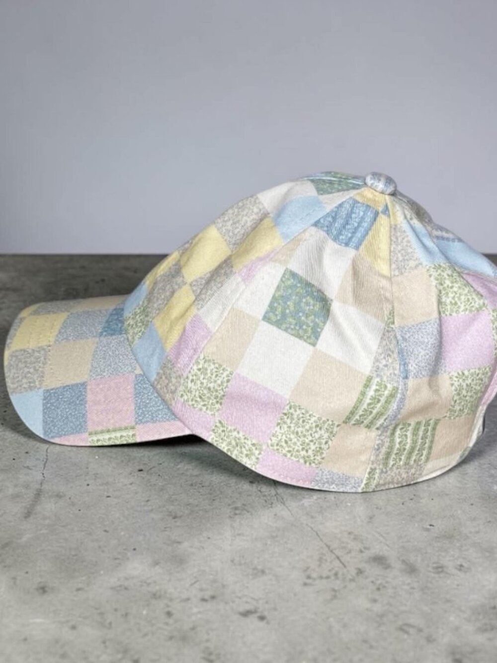 Universal Thread Patchwork Cap OSFM Adjustable Hat One Size - Picture 4 of 4